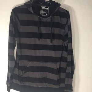 Men’s Urban Pipeline striped hooded shirt sz. Med